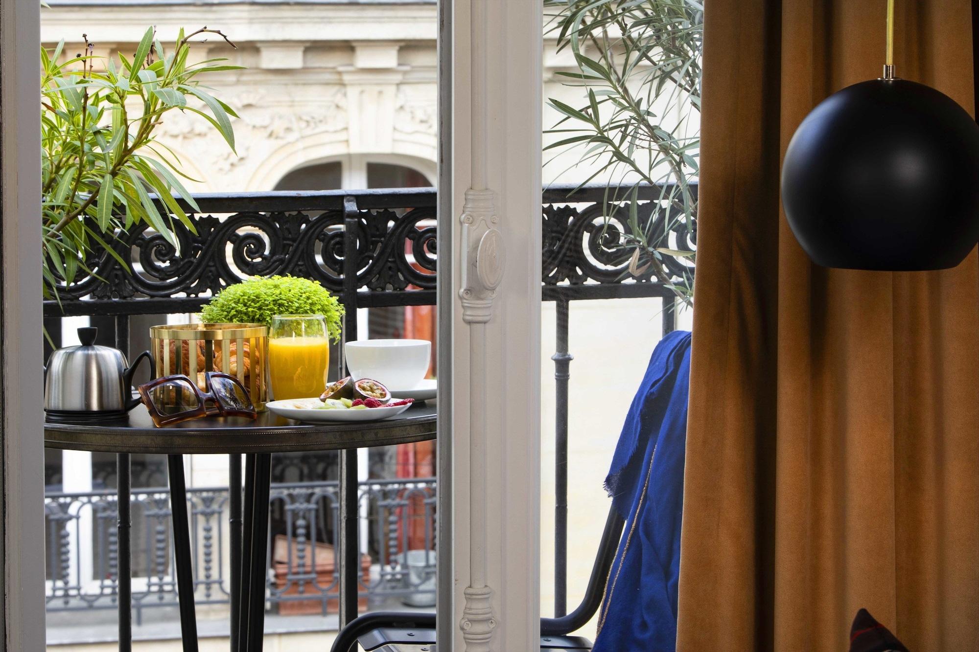 فندق باريسفي  فندق مونسيور المظهر الخارجي الصورة